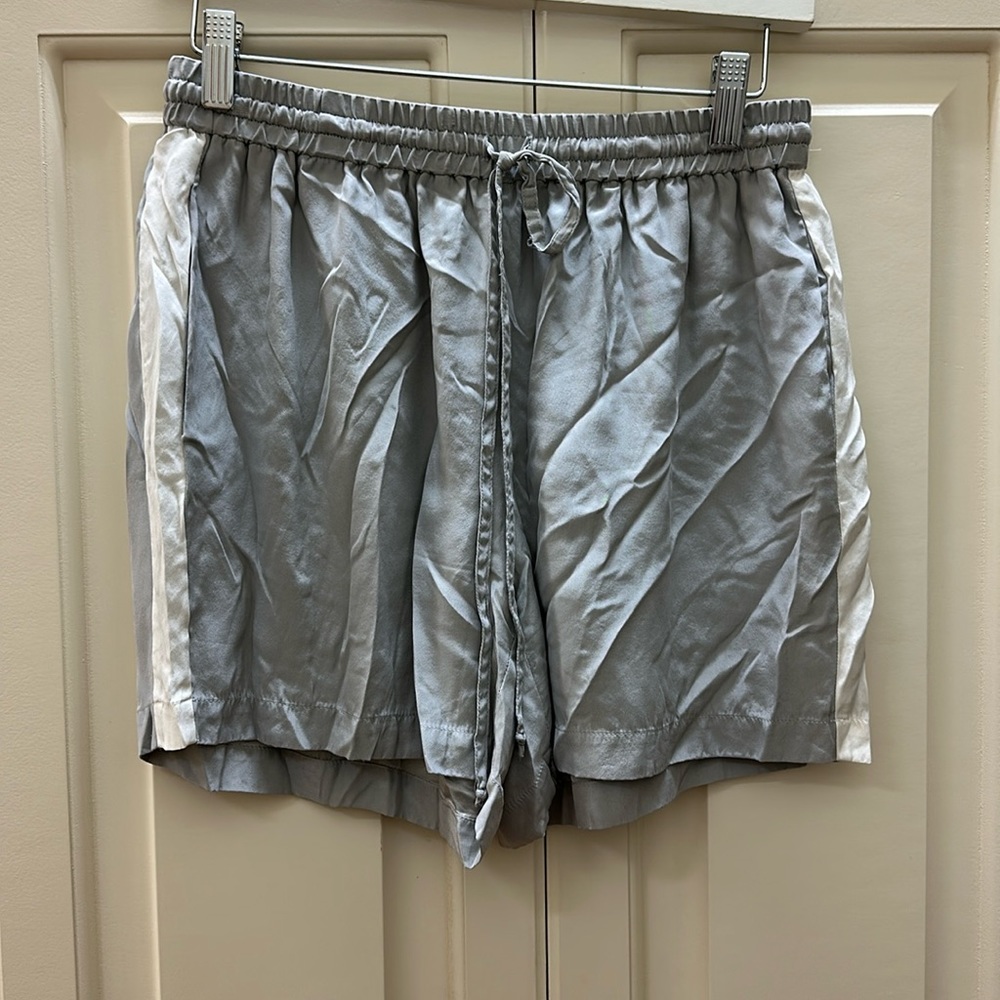 Acrobat silk shorts